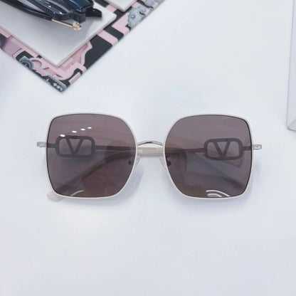 New Fashion Metal Frame Square  Sunglasses for Women Oversized Anti-ultraviolet Polarized Sun Glasses Women's High-end Gafas