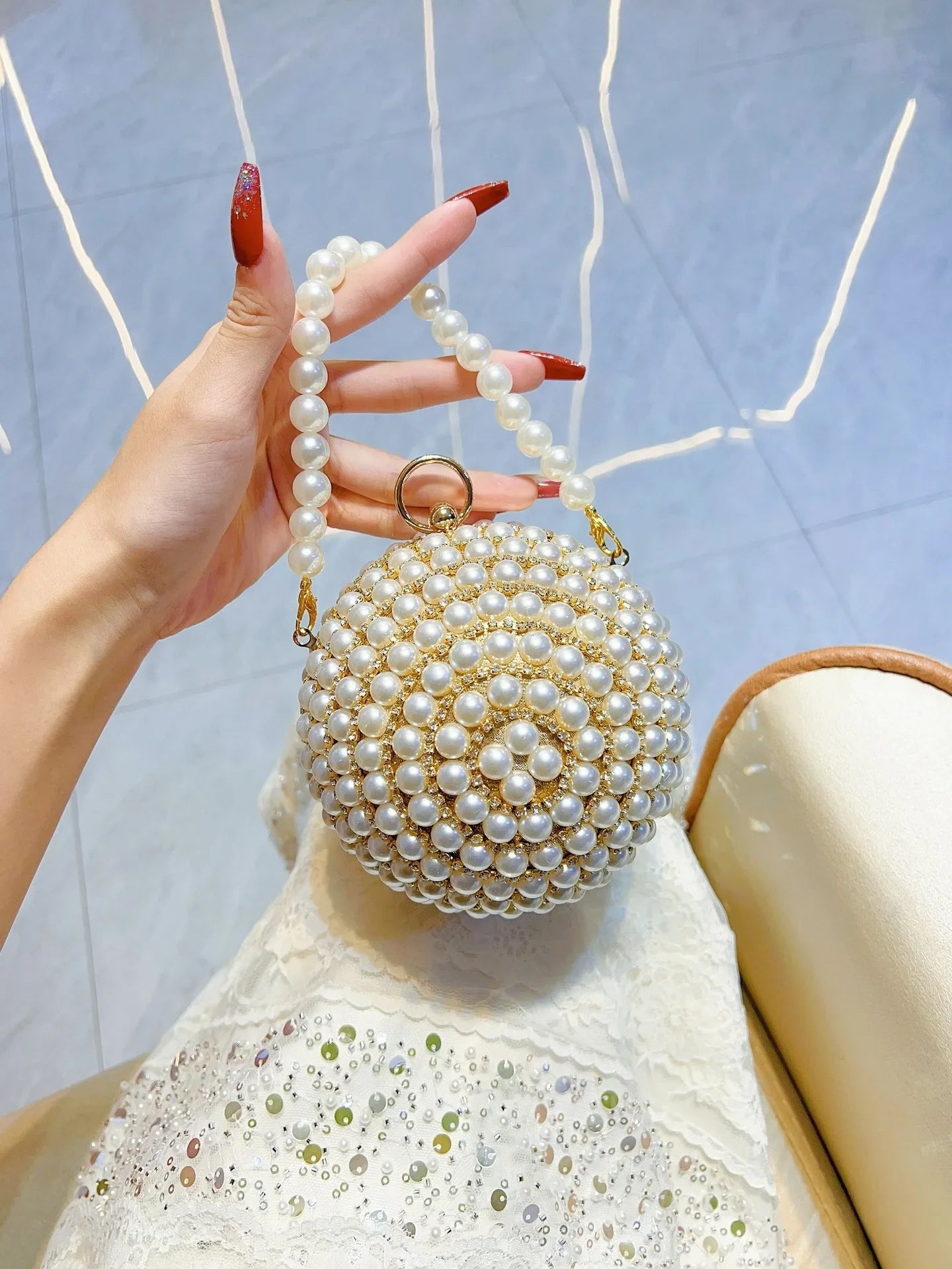 Round Pearl Clutch Purse Handbag Luxury Elegant Evening Bag Ring Handle For Women Bride Bridesmaid Wedding Party Handbag Purses