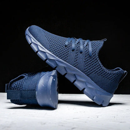Men's casual sports shoes breathable summer light Soft sole comfort outdoor running shoes fashion student mesh plus size sneaker