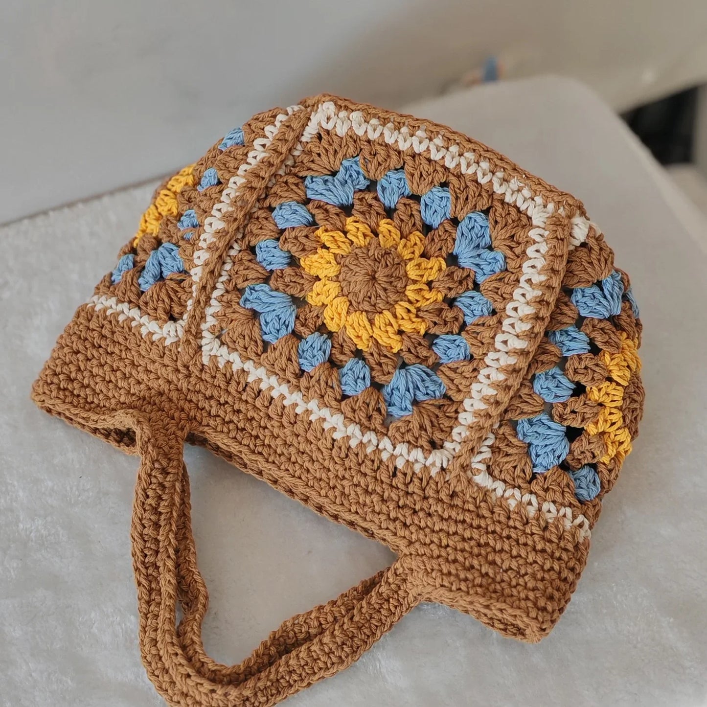 Boho Crochet Handbag for Women – Handmade Granny Square Tote Bag, Retro Knitted Shoulder Bag, Summer Casual Purse