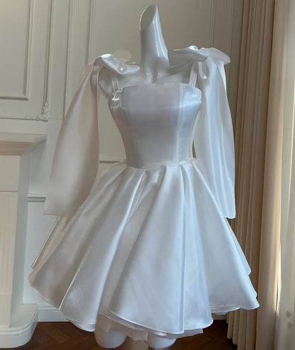 White Satin Bow Spaghetti Straps Cocktail Dresses A Line Knee Length Short Party Dresses Homecoming Dresses Formal Prom Gowns