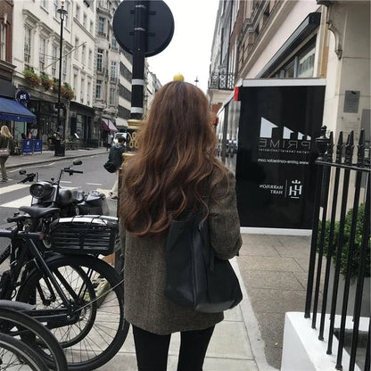 Korean Version Retro Women Long Sleeved Office Lady Short Blazer Coat 2025 Autumn Winter Single Breasted Vacation Tops Versatile