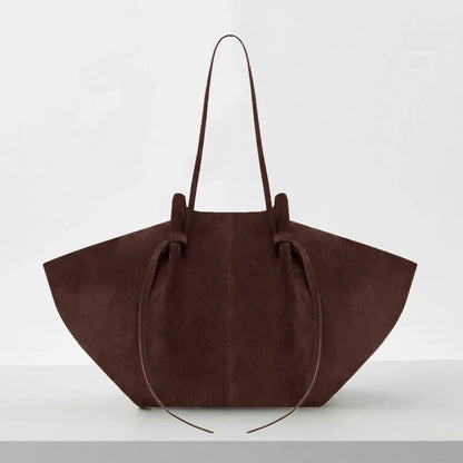 2026 New Large Capacity Trapeze Women Shoulder Bags Designer Metal Lock Handbags High-Quality Pu Leather Big Tote Commute Bag