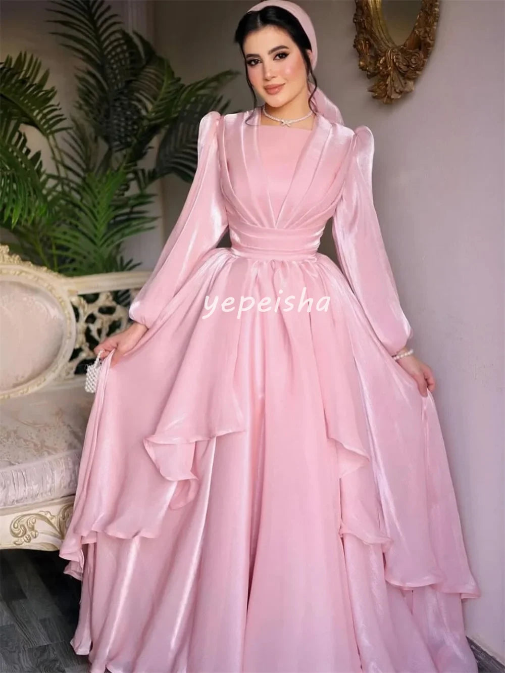 Customized Classic Charmeuse Tiered Draped Pleat A-line Poretrait Long Dresses Bespoke Occasion Dresses Exquisite Fashion Retro