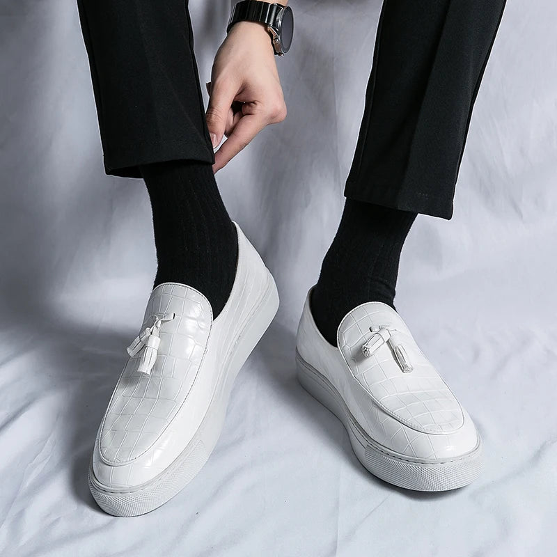Zapatos De Hombre Loafers Men's Tassel Slip-On Comfortable Men Leather Shoes Casual Shoes Fashion Oxford Shoes Large Size 38-47