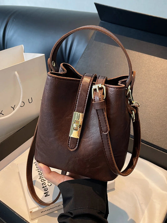 Retro small bag women 2024 new autumn/winter messenger bag fashion HOT portable bucket bag