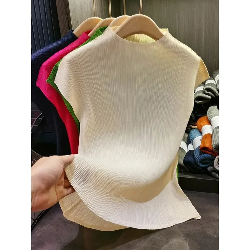 Miyake Versatile Classic Simple Solid Color Stand Up Collar Pleated Top Women Slim Slim Short Sleeve Miyake T-shirt Summer 2025