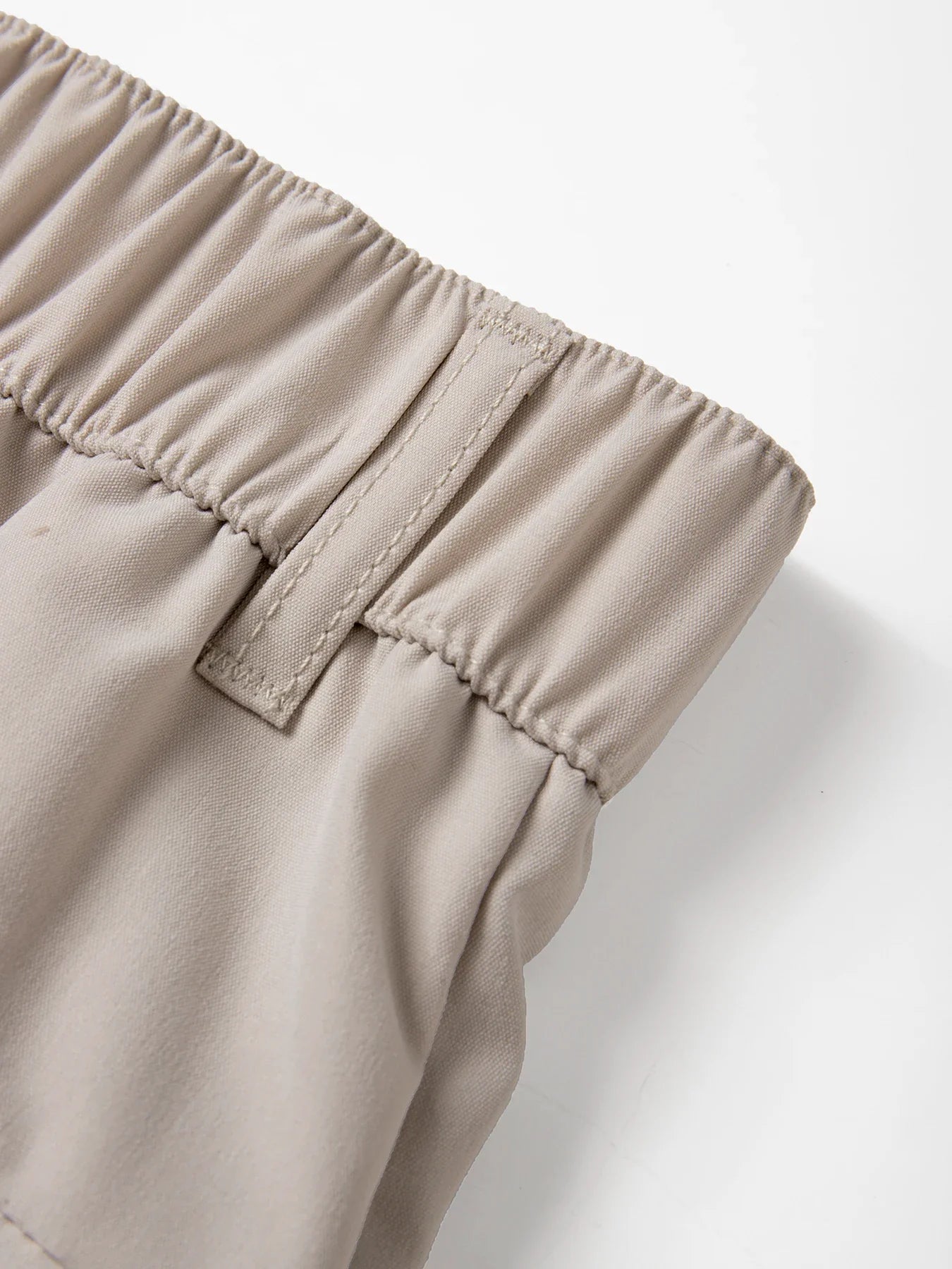 Men's Casual Shorts Business Social Quick Dry Shorts Breathable Relaxed with Zip Pocket Design Solid Color Shorts Streetwear