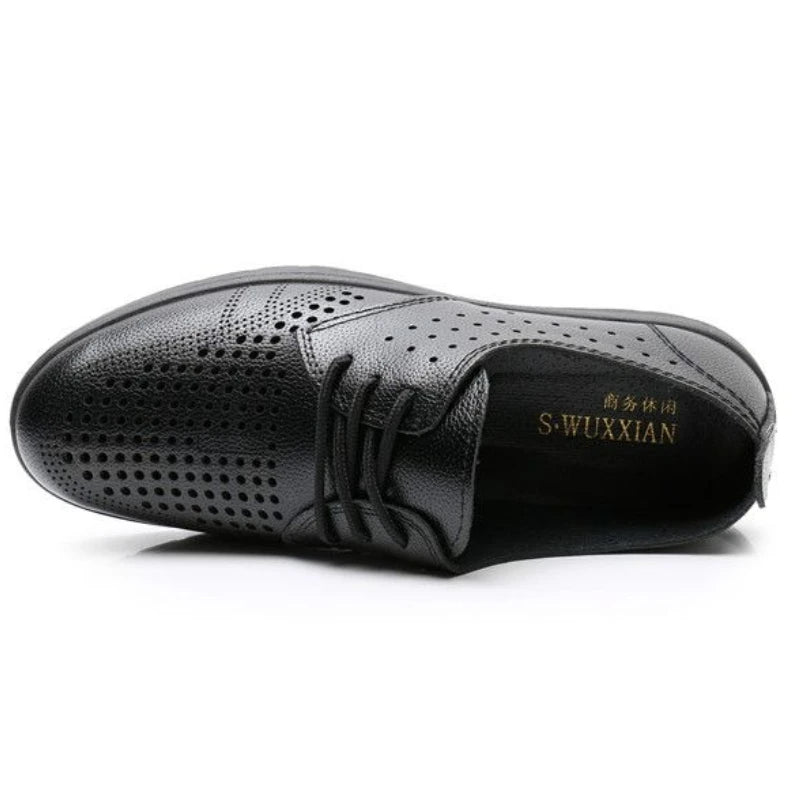2026 Summer Men Sandals Business Casual Leather Hollow Out Shoes Breathable Soft Sole Clogs Fashion Comfortable Outdoor Slides