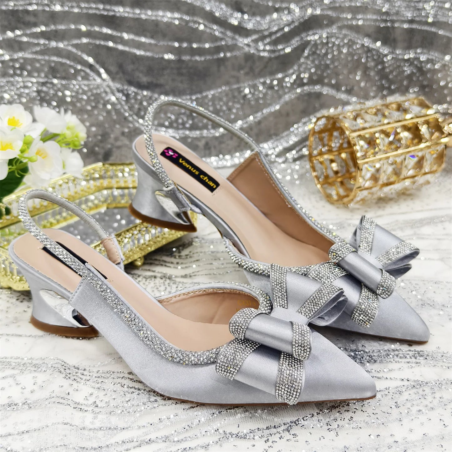 2025 New Olive Green Pointed Toe INS Party Wedding Italy Design Women's High Heels Shoes and Bag to Match Italian
