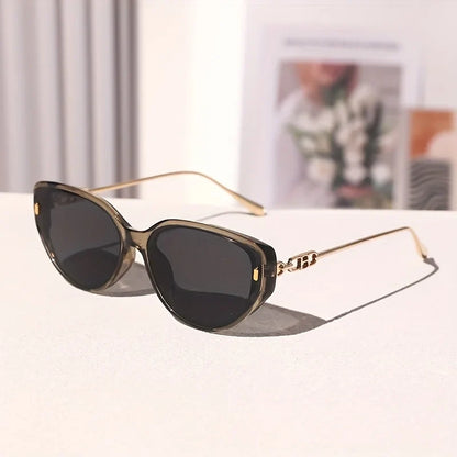 2026 New Vintage Fashion Small Cat Eye Sunglasses Lady Metal Leg Sun Glasses Women Men Retro Luxury Designer UV400 Gafas De Sol