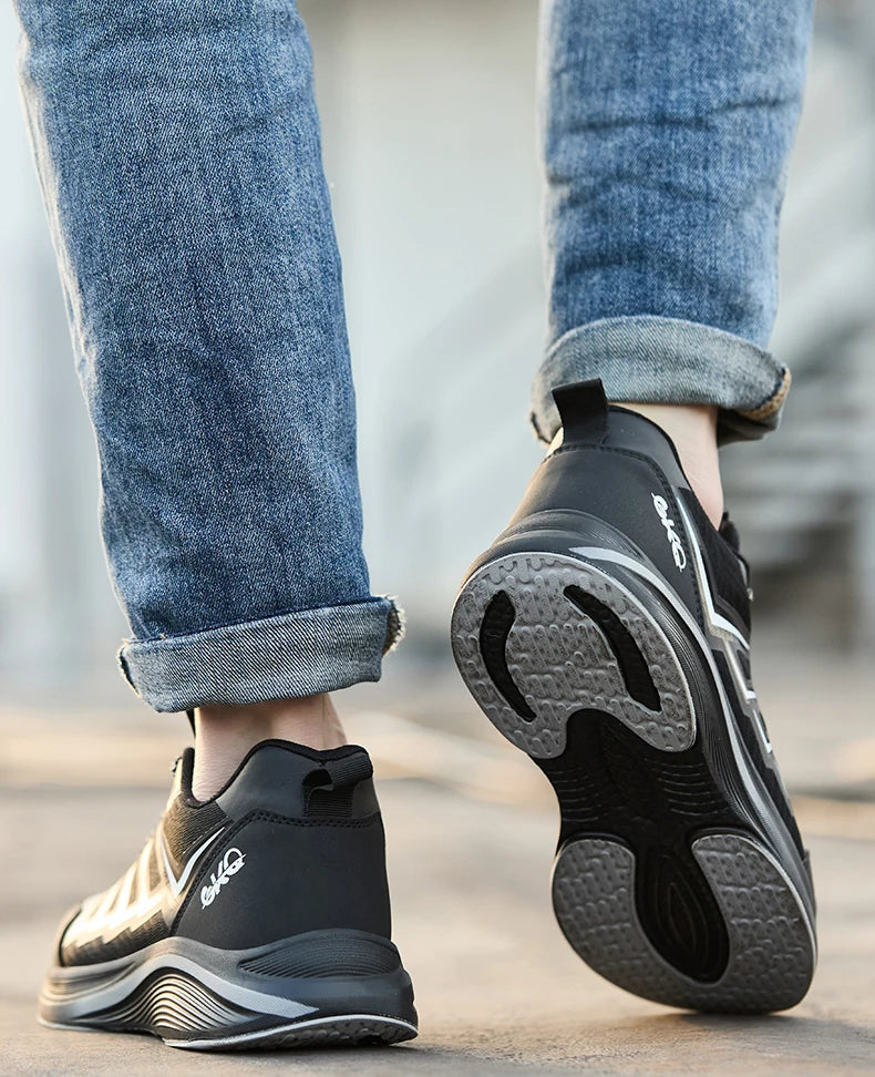 New Lightweight and Breathable Labor Protection Shoes for Men and Women Anti Smashing and Anti Piercing Steel Toe Safety Shoes