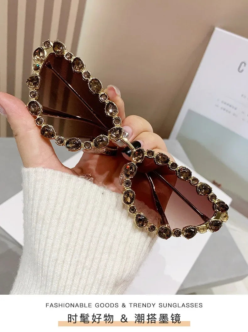 Luxury Crystal Women Cat Eye Sunglasses Female Diamond Trending Metal Frame Sun Glasses Driving Eyeglasses Uv400 Gafas De Sol