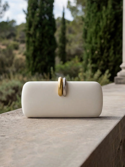 Stylish and luxurious design womens clutch evening bag shoulder bag/crossbody bag with chain suitable for weddings and parties.