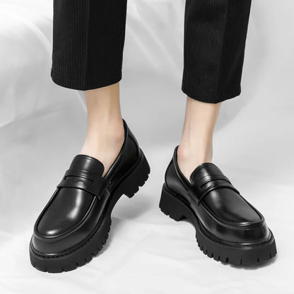 Man luxury Brand British Classic Pointed Dress Shoes Mens Patent Leather Black Wedding Shoes Oxford Formal Shoes Glossy Fashion