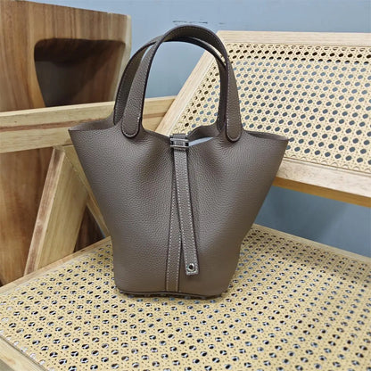 Top Layer Cowhide Leather Handbag European Sle Buet Bag Fre Vegetable Basket Ladies Handbag Soft Handle Casual Faion
