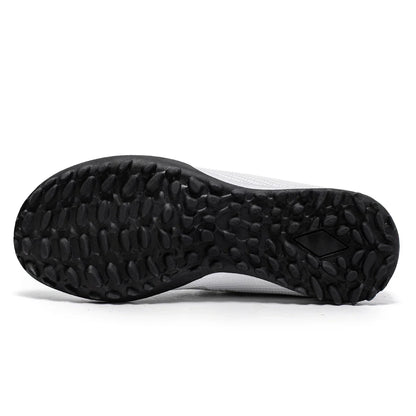 Low-top, soccer shoes, unisex, TF and FG, slip-resistant and wear-resistant, available in 3 colors. Sole spikes Not above ankle