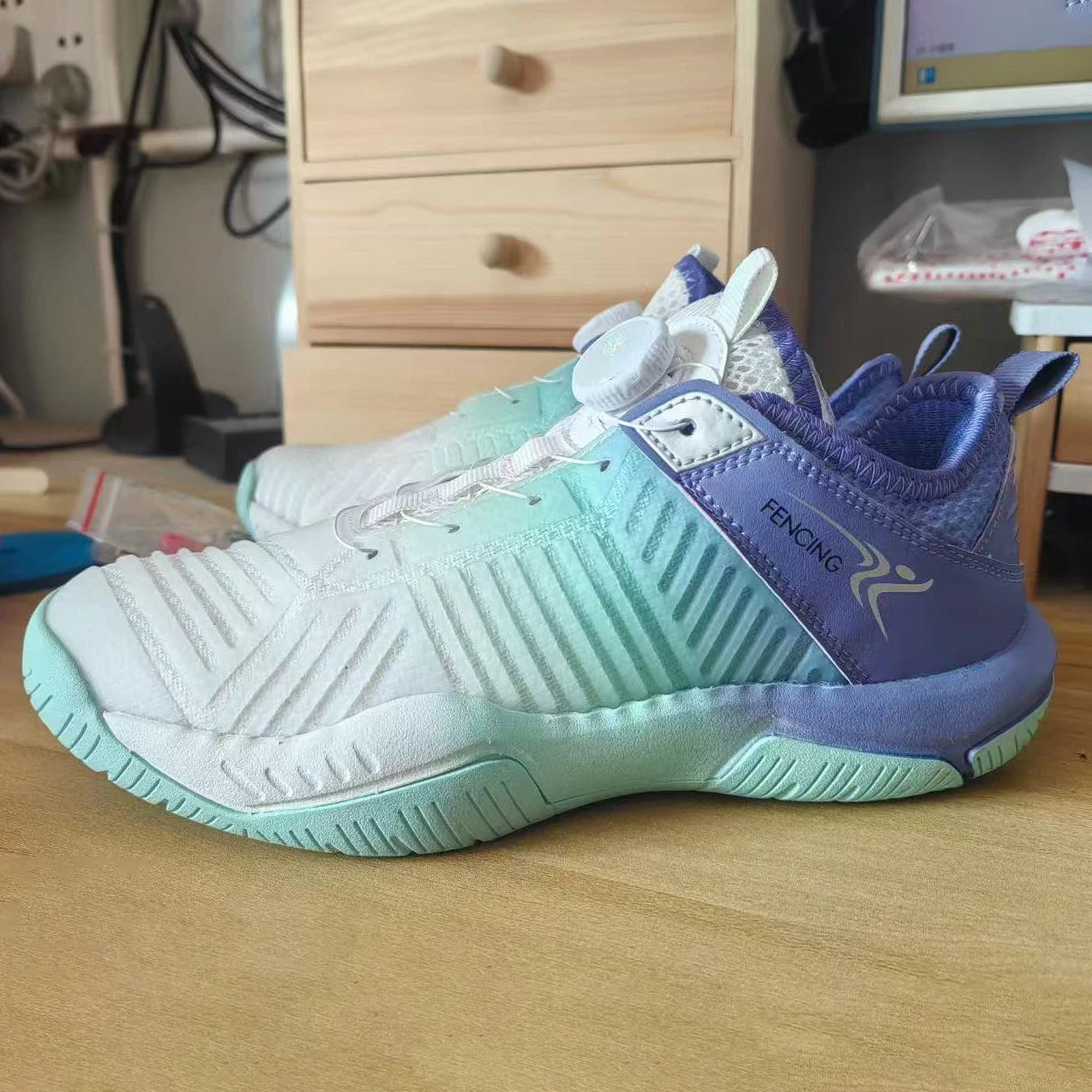 2025 New Professional Fencing Shoes for Men Women Small Size 31 32 Fencer Sport Lightweight Sneakers Comfortable Athletic Boots