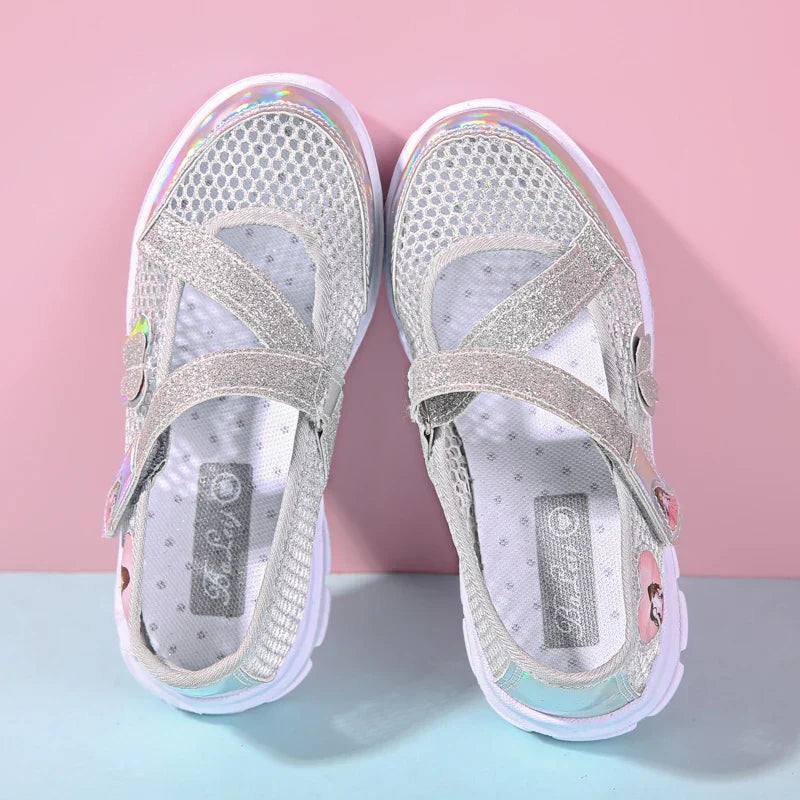 Girls Sandals Cartoon Sweet Soft Sole Children Beach Shoes Children's Summer Floral Sandals Princess Shoes Fashion Cute