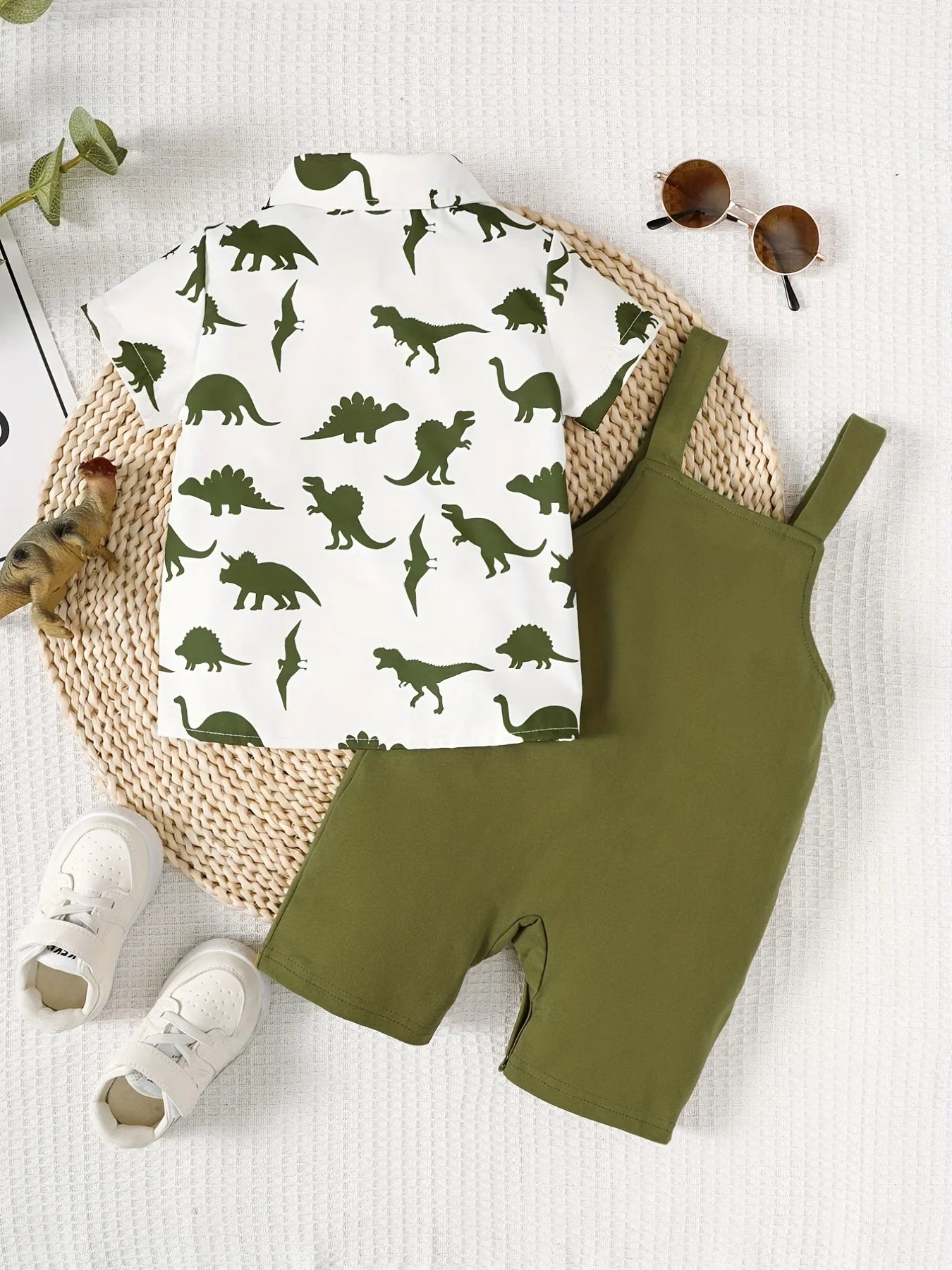 Spring and Summer Dinosaur Short Sleeve Shirt with Overalls 2-Piece Set