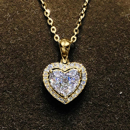 2.3mm Round Halo Moissanite Necklace Exquisite 14K Gold Filled Heart-shaped Pendant Necklaces For Valentine's Day Jewelry