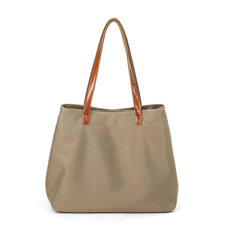 New Women's Large Capacity Genuine Leather Handbag Fashion Single Shoulder Underarm Bag for Ladies Commuting Stylish Girls Bag