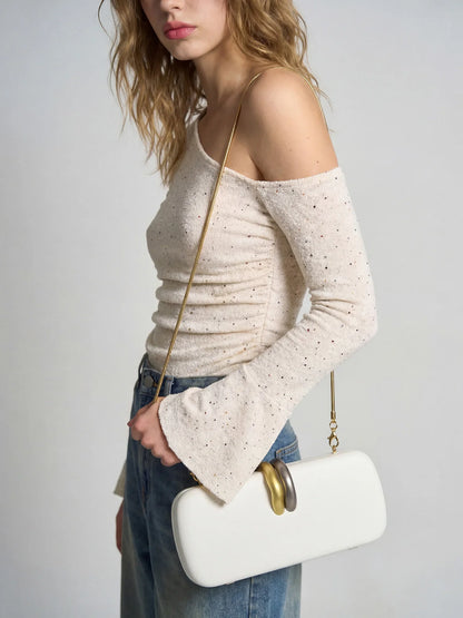 Stylish and luxurious design womens clutch evening bag shoulder bag/crossbody bag with chain suitable for weddings and parties.