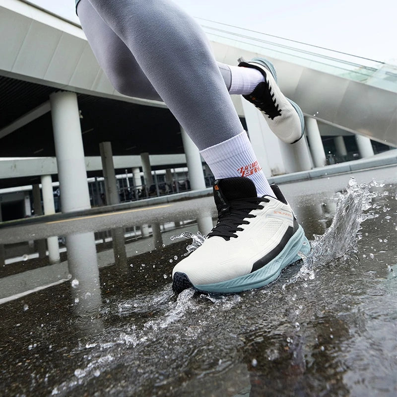 Rainblock Men Running Shoes Water Repellent Anti-Slip Grippy Cushioning Airy Male Sneakers 672532231