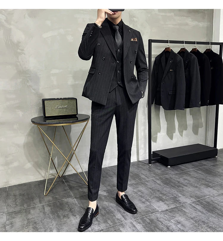 2025 High-quality Korean Version Slim-fit Business (Suit + Vest + Trousers) Striped Double-breasted Suit Three-piece Set