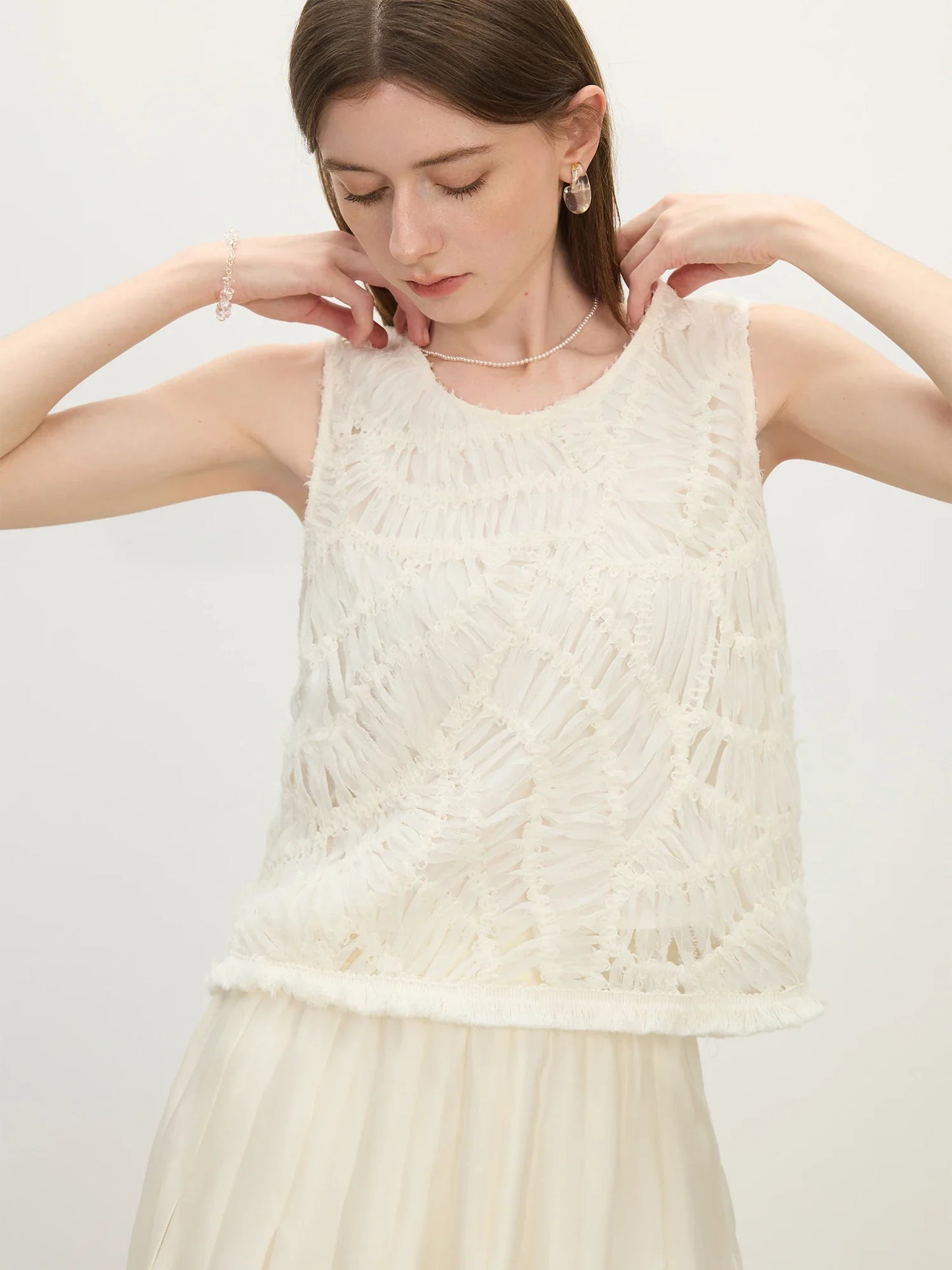 Braided Loose Sleeveless Fashion Vest Beige Top For Women 2025 Summer New Arrival Holiday Season Versatile Tops 25FS12337
