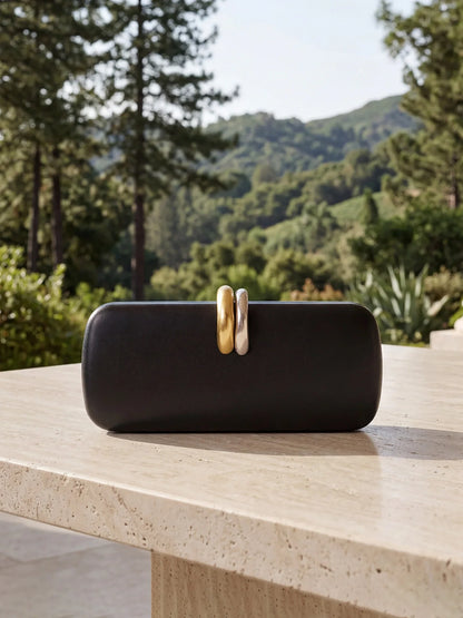 Stylish and luxurious design womens clutch evening bag shoulder bag/crossbody bag with chain suitable for weddings and parties.