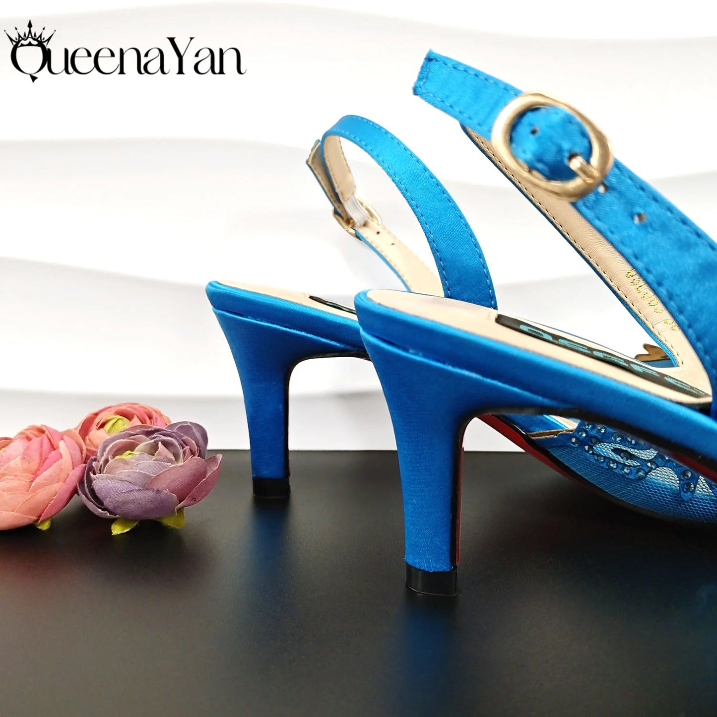 Nigerian Style Elegant Women's Party Shoes  Luxury Full of Diamonds Shoes Sky Blue Pointed High Heel Shoe Bag Set