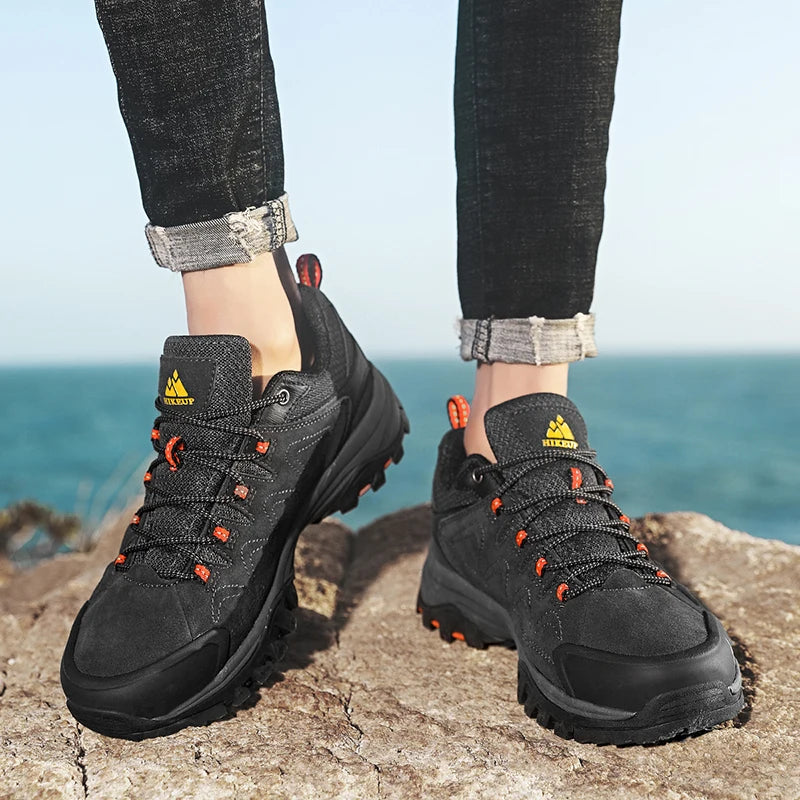 Leather Men Shoes for Men's Casual Shoes Fashion Waterproof Winter Luxury Designer Brand Work Boots Man Non-slip Sneakers