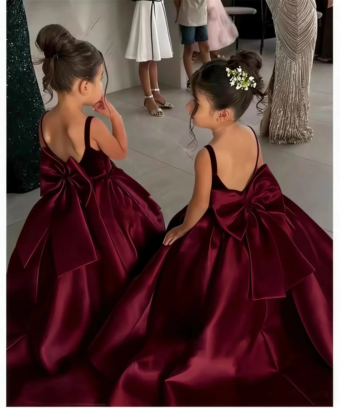 Ivory Flower Girl Dress With Bow Strap Mini Bridal Wedding Dress Kids Ball Gown 1st Communion Frock Customized Vestidos De Noiva