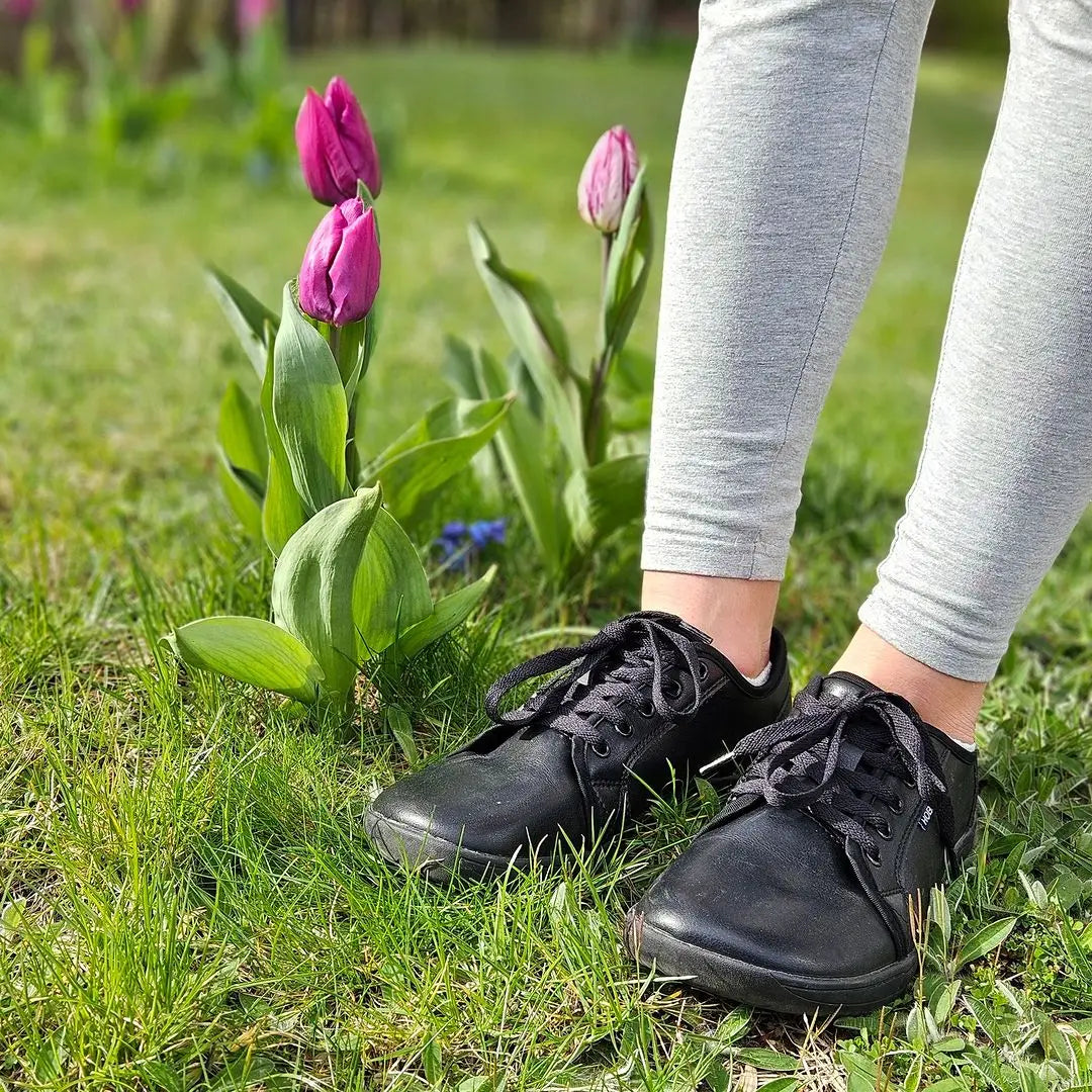 Minimalist Shoes for Men Women Wide Toe Barefoot Zero Drop Shoes Casual Artificial Leather Lightweight Walking Sneakers