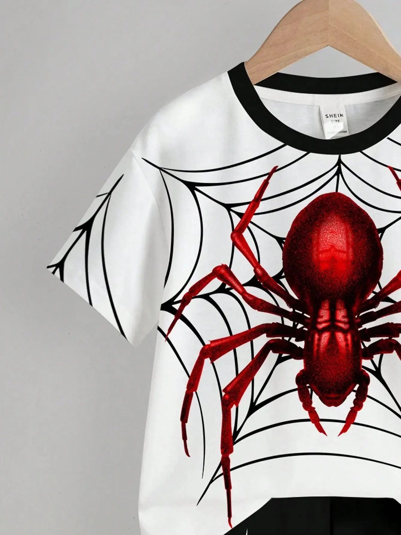 2025 summer new children's suit casual simple spider print round neck short-sleeved T-shirt and shorts suit