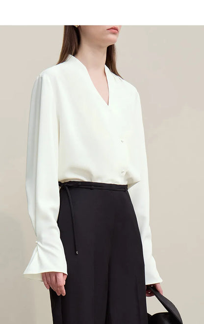 Elegant Women's Blouse 2026 Autumn New V-Neck Pleated Flared Sleeve Chiffon Shirt Women's Loose Long Sleeve Top 12641070
