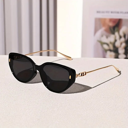 2026 New Vintage Fashion Small Cat Eye Sunglasses Lady Metal Leg Sun Glasses Women Men Retro Luxury Designer UV400 Gafas De Sol