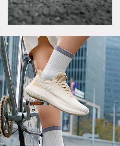 Men Running Shoes Lightweight Soft Supportive Cushioning Durable Breathable Grippy Male Sneakers 672522207