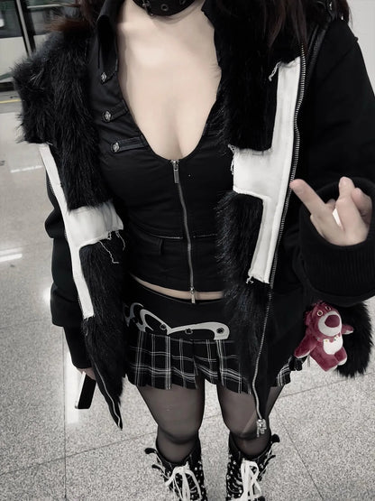 Winter Short Cool Warm Soft Hairy Faux Fur Coat Men with Hood Rivet Luxury Designer Punk Style Clothes Fluffy Jacket