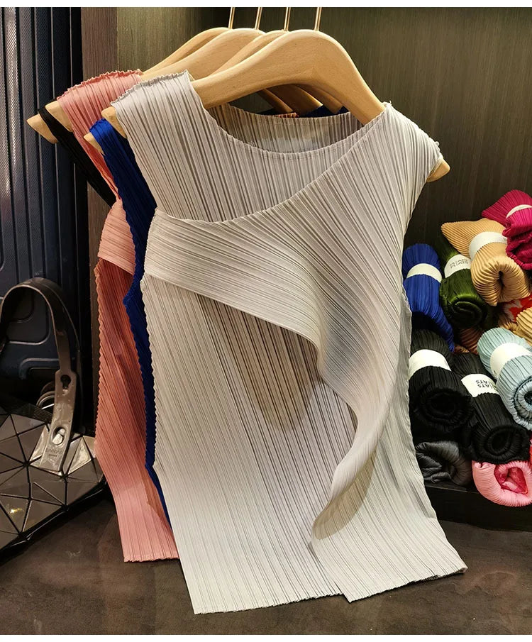 Sleeveless T-shirt Miyake Pleated Summer New Round Neck Slim Thin Versatile Irregular Women's Undershirt Tops Multiple Ways Wear