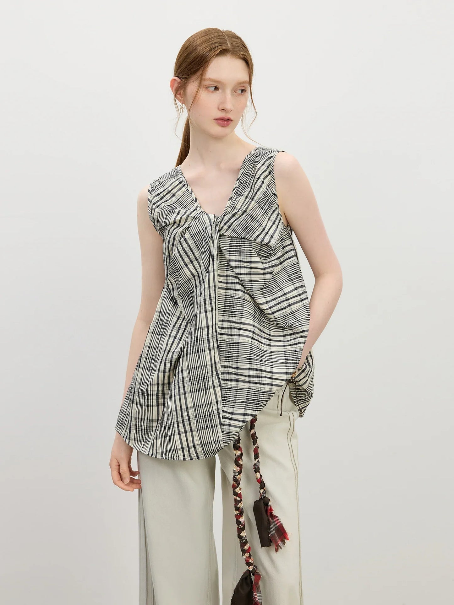 Korean Style Twisted Sleeveless Shirt Female 2025 Summer New V-neck Slim Cotton Pink Top 25FS12743
