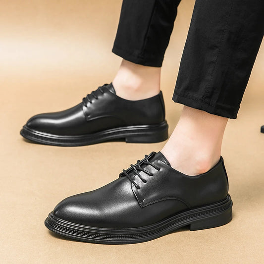 Fashion Men Brogue Oxford Shoes British Style Casual Shoes PU Leather Formal Dress Footwear Man Outdoor Sneakers Business Shoes