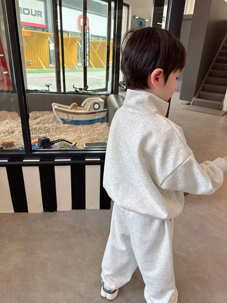 Boy White Grey Stand Collar Letter Sets Loose Casual Cotton Sports Suit Spring Autumn Children's Fashion Tops+Pants 2pcs 1-5 Yrs