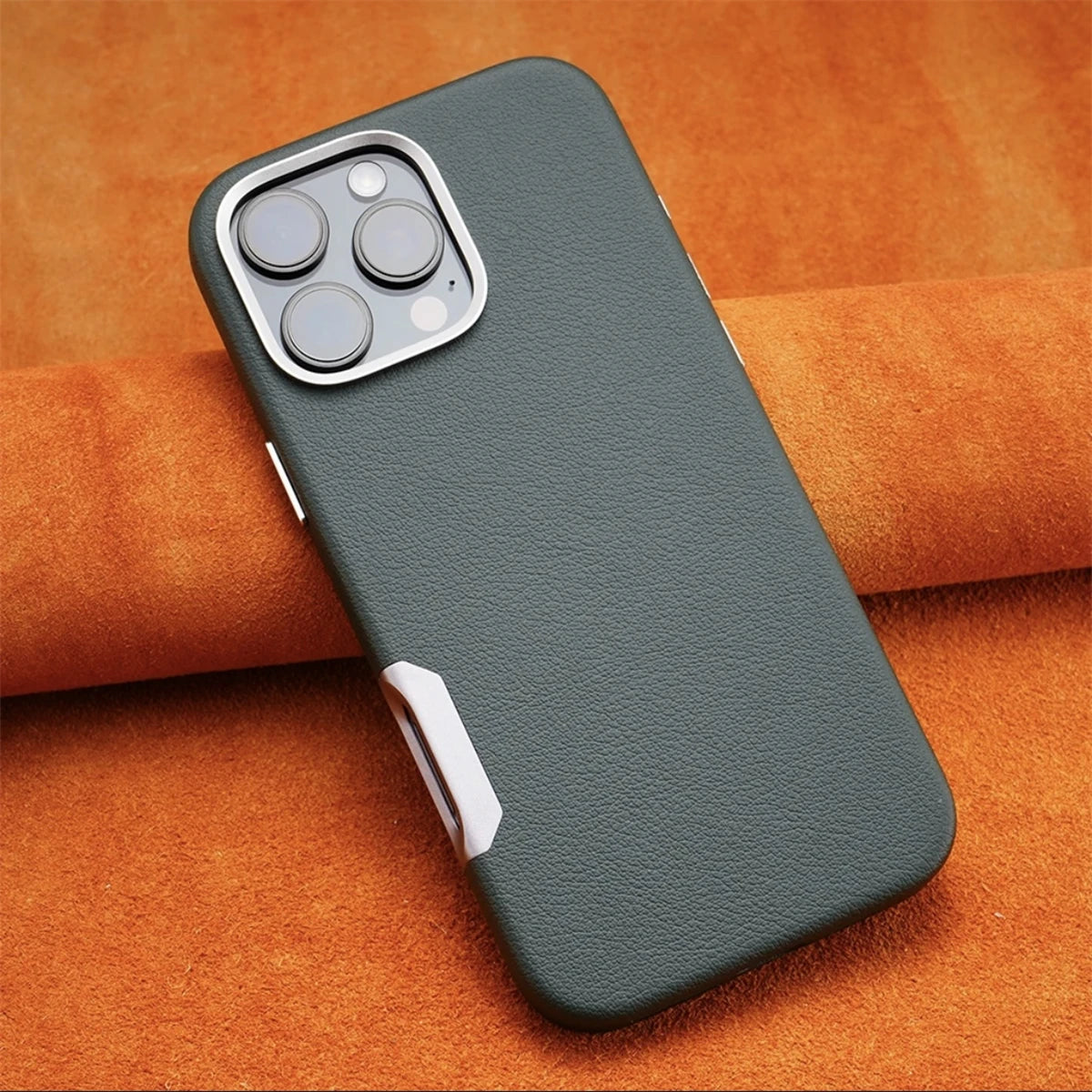 For MagSafe Luxury Business Leather Phone Case for iPhone 16 16Pro Max 16plus Magnetic Wireless Charging Matte Shockproof Cover
