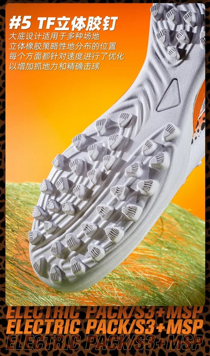 New Men Soccer Shoes Professional Football Boots Grass Outdoor Sport Non-Slip Training Shoes Match Sneakers Ultralight Unisex