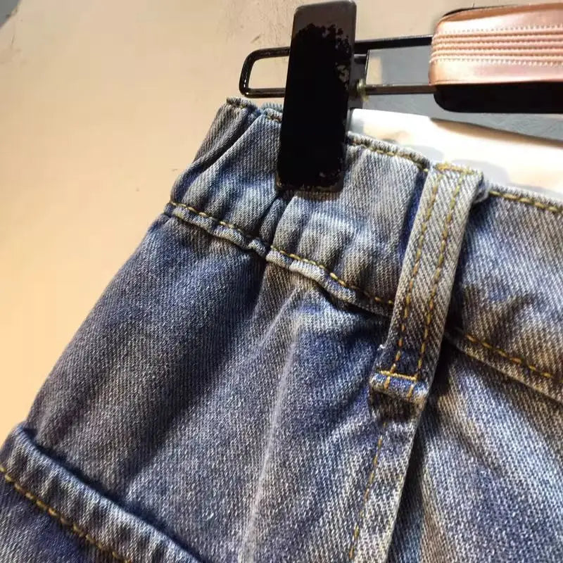 2026 Summer New Embroidery Letter High Waist Cargo Pocket Denim Shorts Women