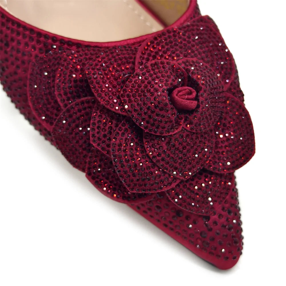 Fashion Ladies Evening Shoes And Bags Paired With Handmade Petal Wine Color Pointed Toe Mid-Heel Nigerian Women Party Shoes