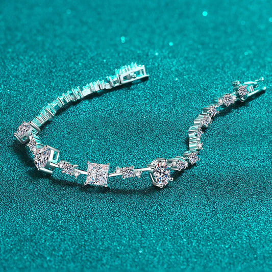 Bracelet tennis en moissanite taille princesse 6,07-6,43 carats pour femme, en argent sterling 925 plaqué platine, avec diamants