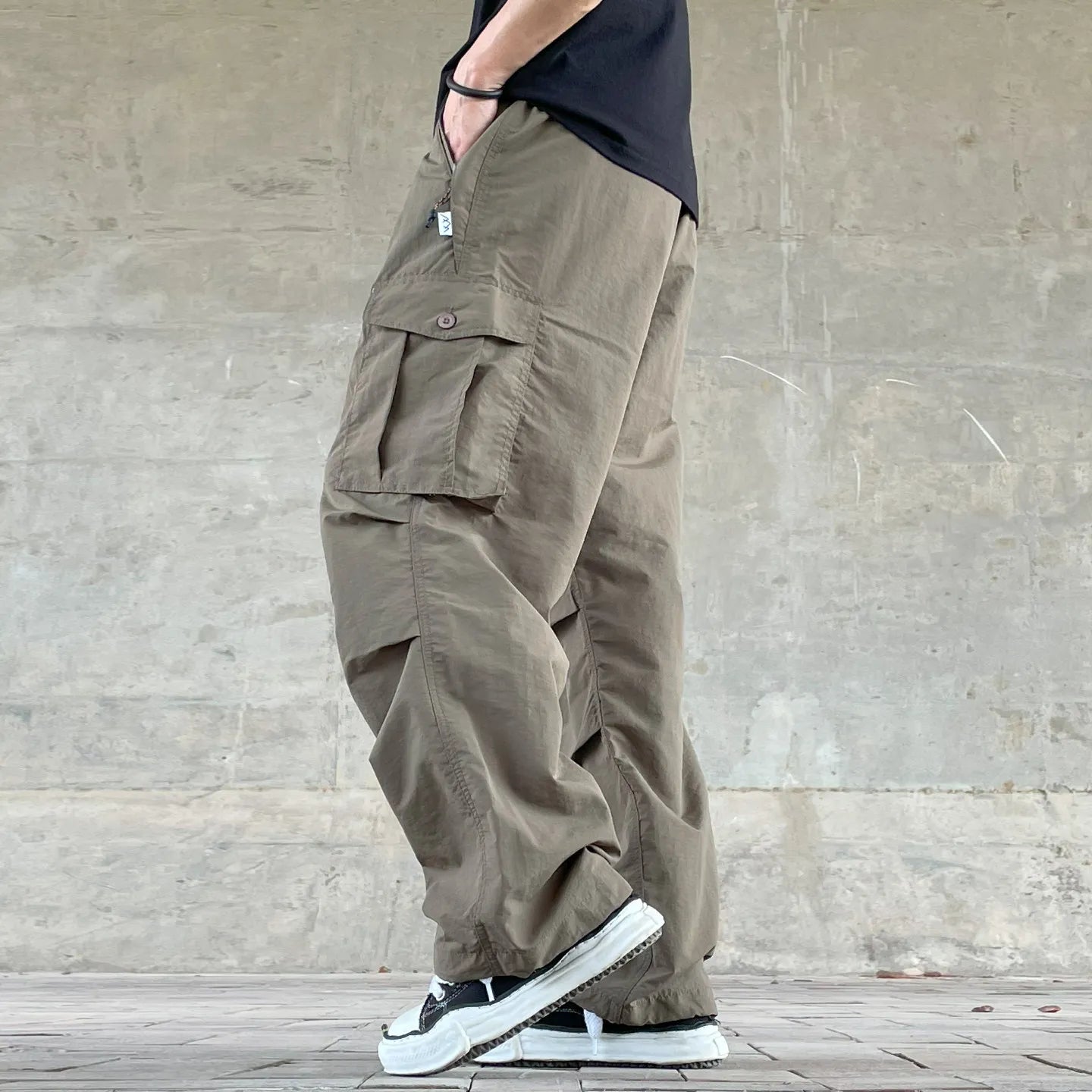 Mens Womens Spring Summer Lightweight Quick Dry Baggy Loose Paratrooper Cargo Pants Outdoor Techwear Multi Pocket Streetwear